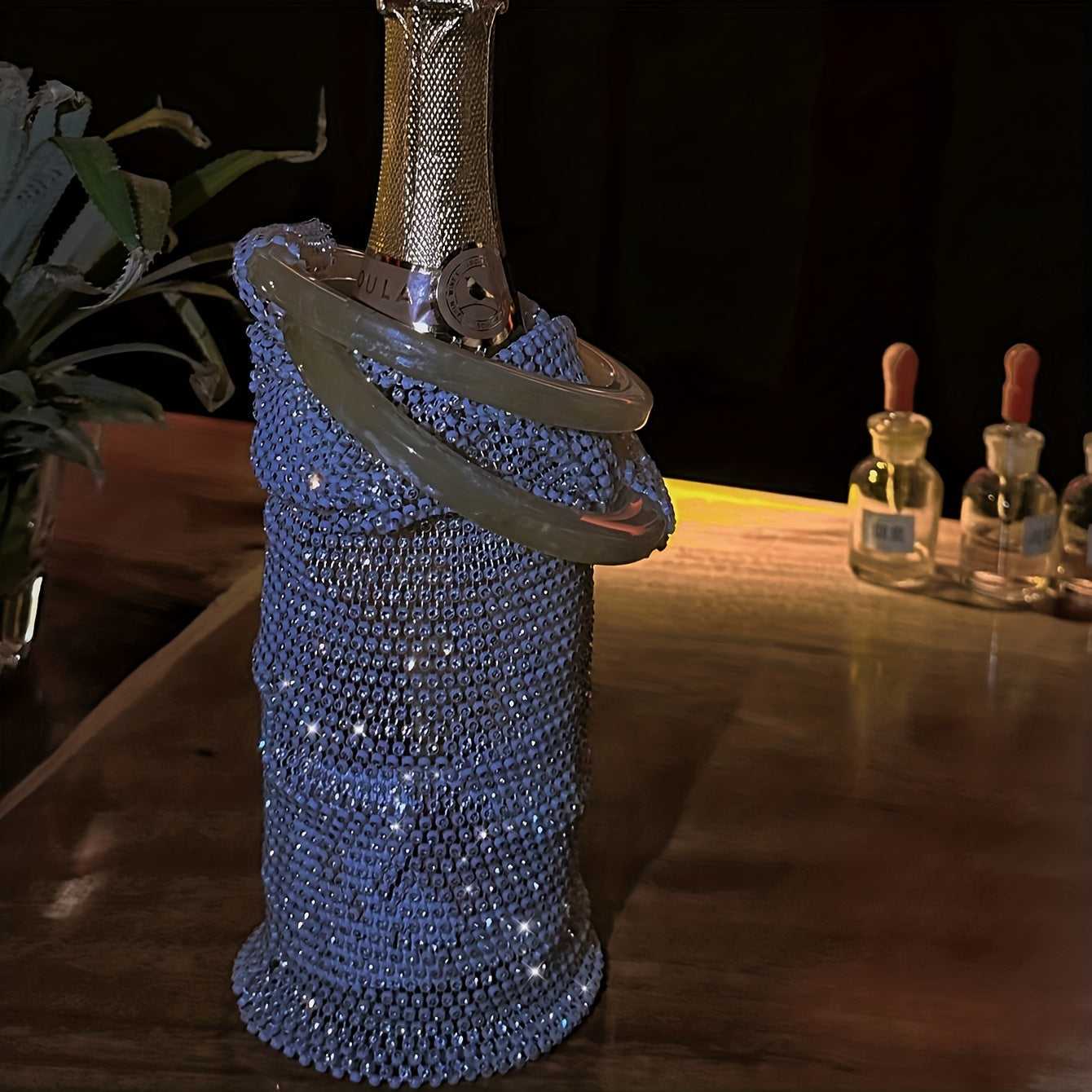 The Diamond Sparkle Wine Bag