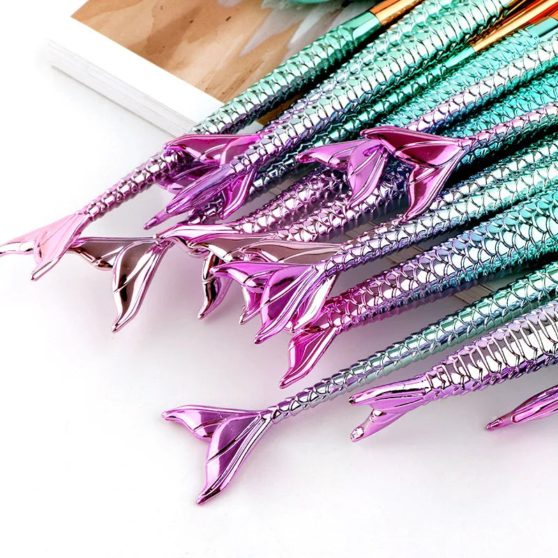 Mermaid Mogul: 16-Piece Makeup Brush Set