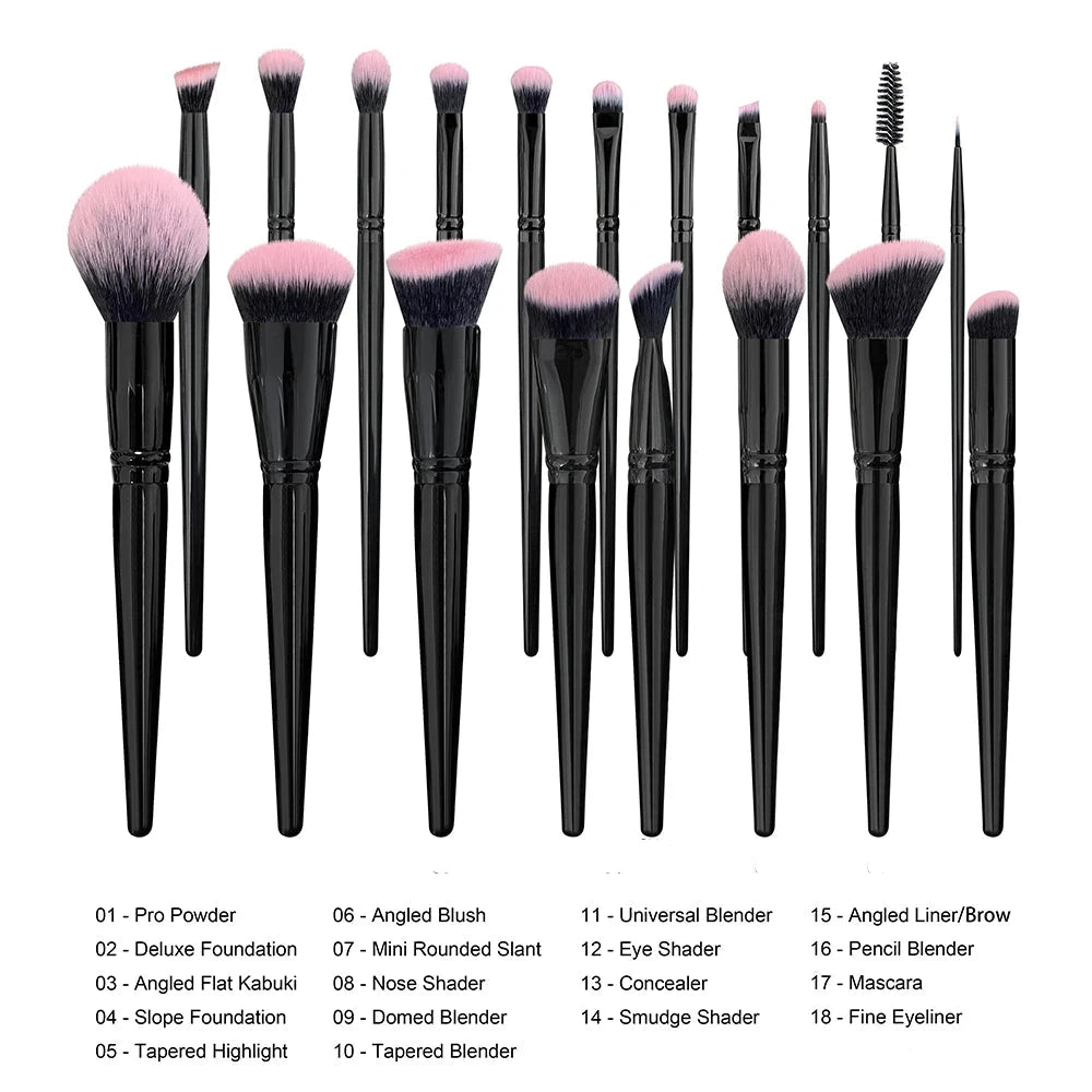 The Classic Essence Brush Set: Beauty in Simplicity Set of 18 Brush Set