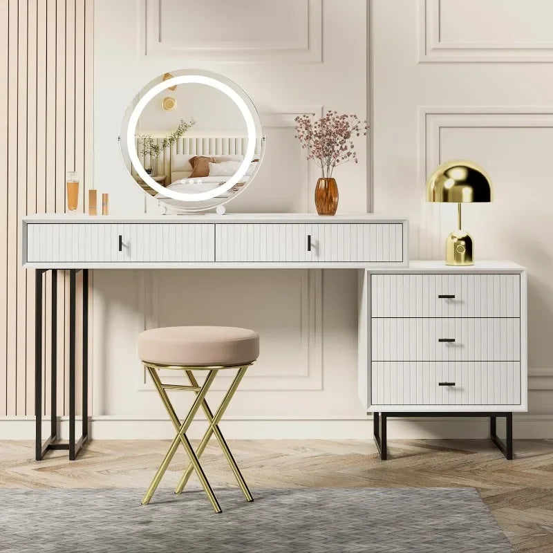 The Serene Metropolitan Minimalist Vanity Desk