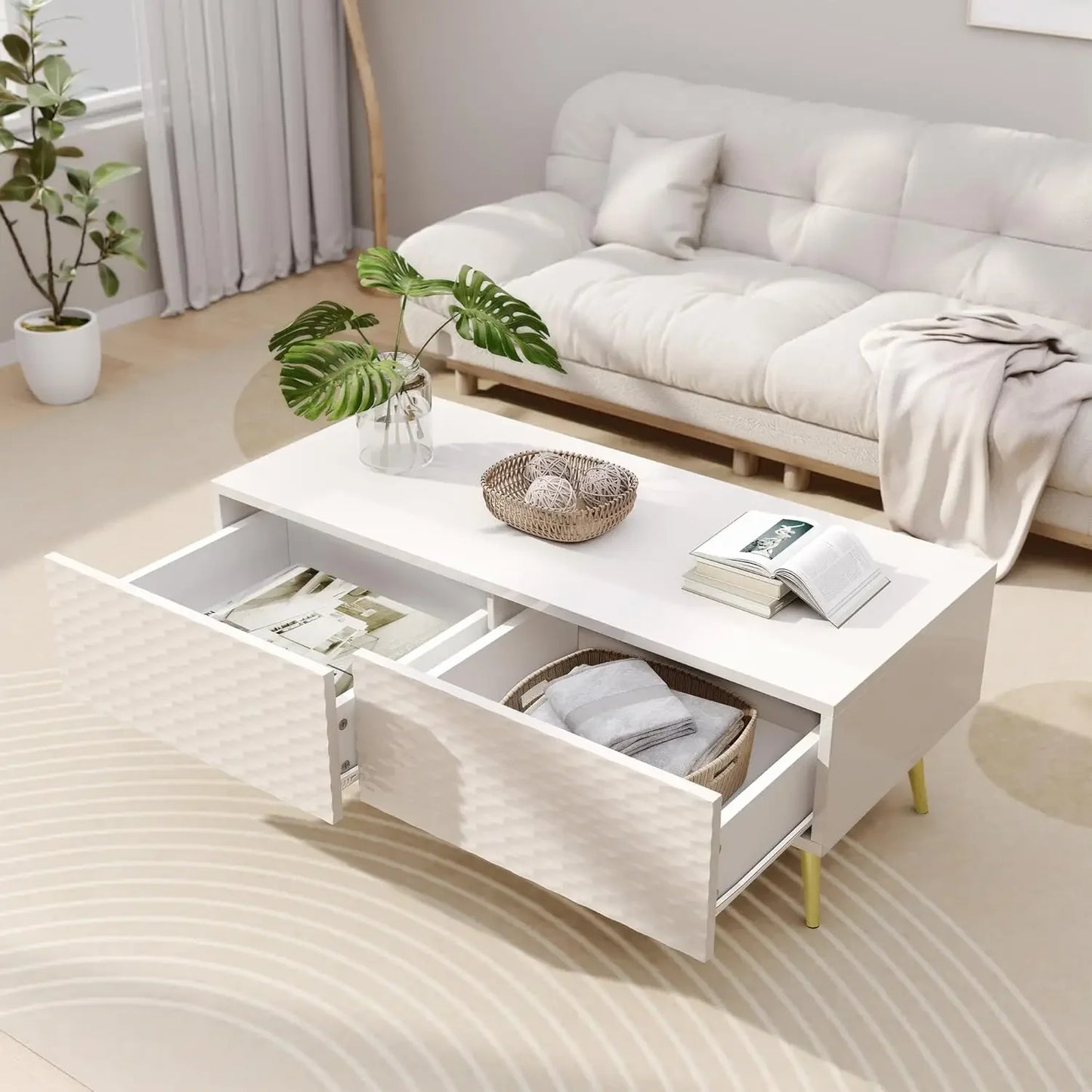 The Mogul Paramount: Coffee Table Modern