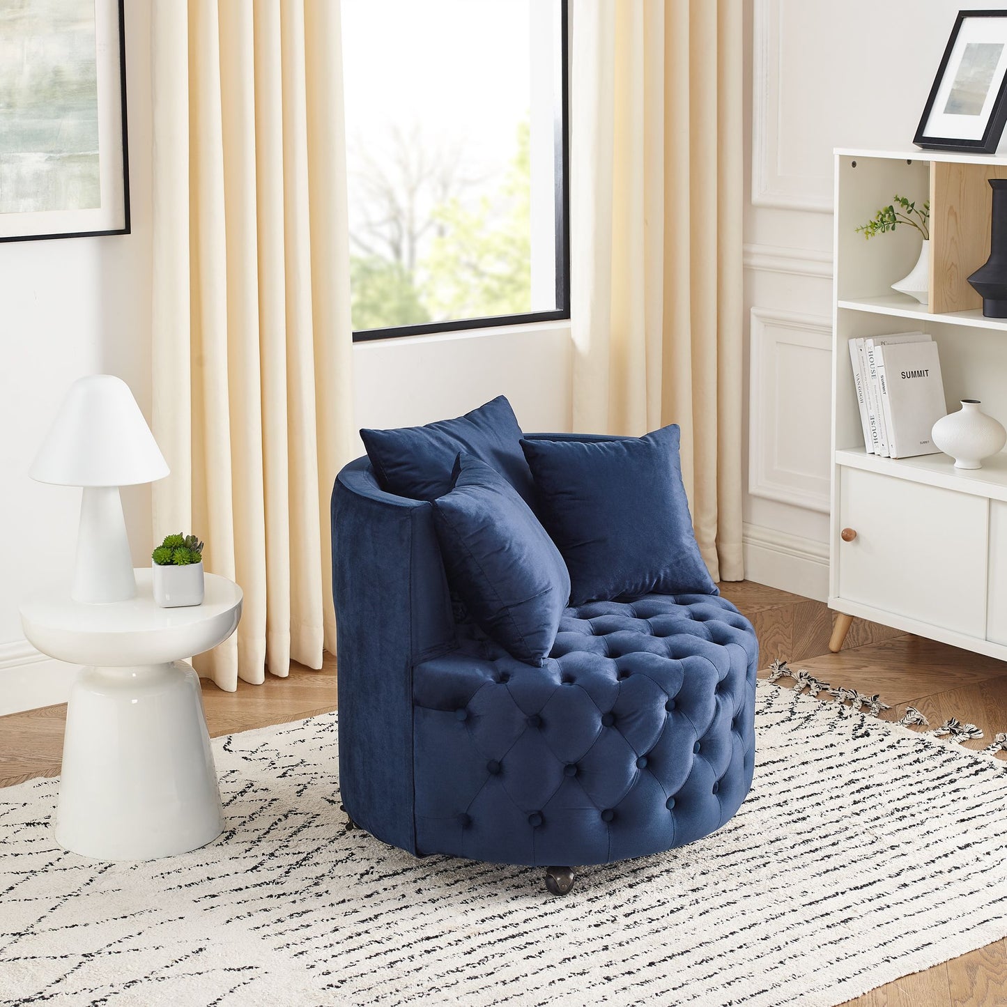 The Sapphire Glide Chair with Pillows