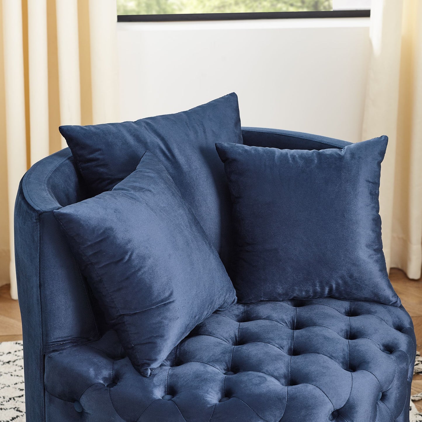 The Sapphire Glide Chair with Pillows