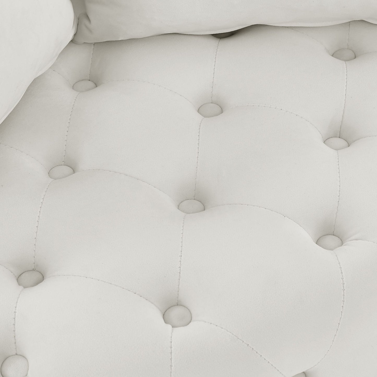 The Pearl Glide Chair with 3 Pillows